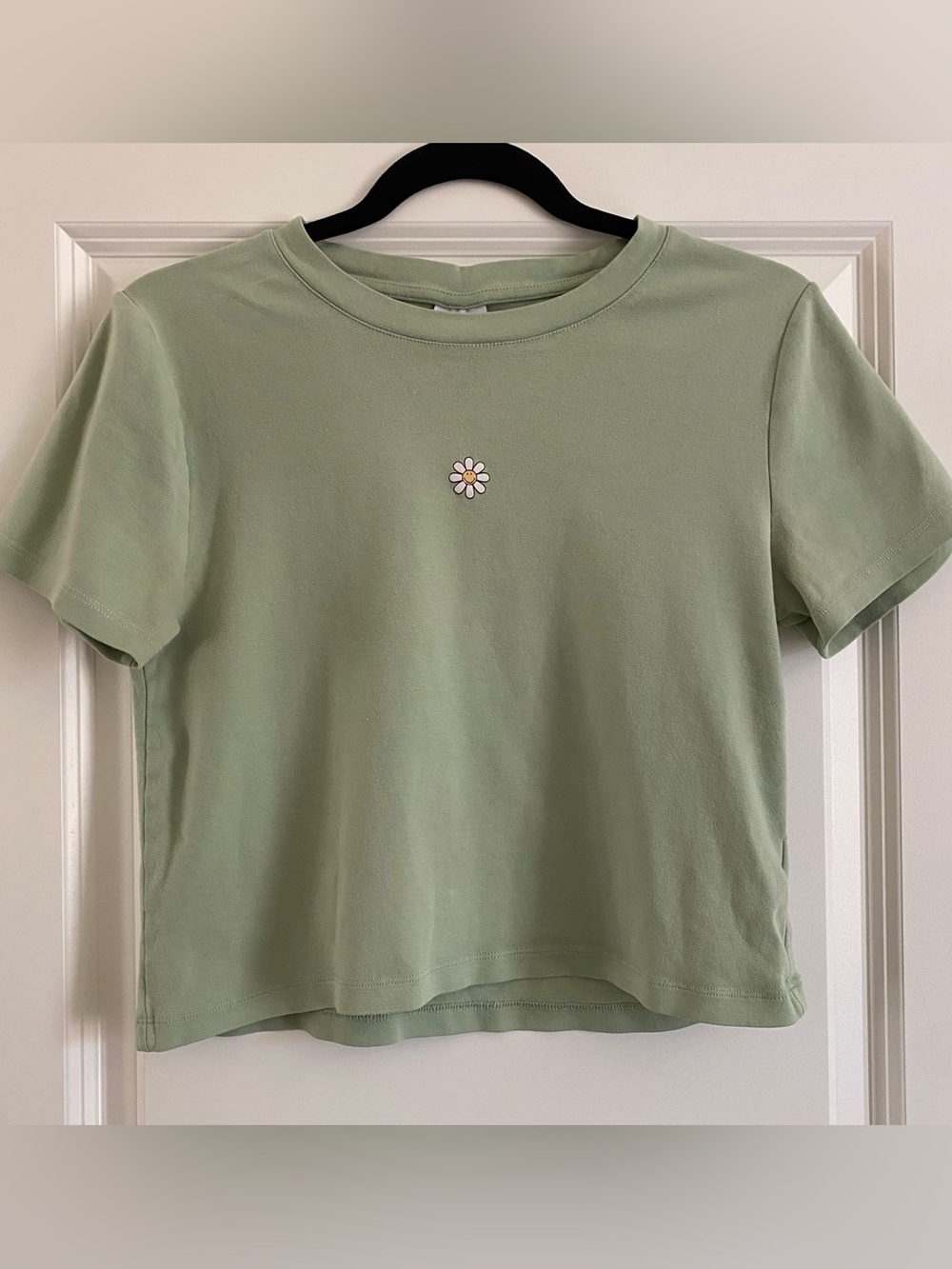 Cotton On Sage Green Daisy Crop Top
